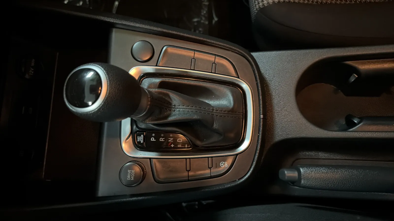 Hyundai Kona photo 13