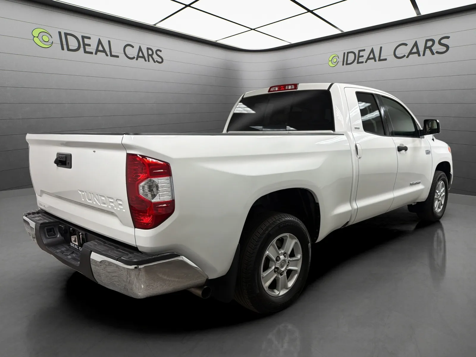 Toyota Tundra photo 5