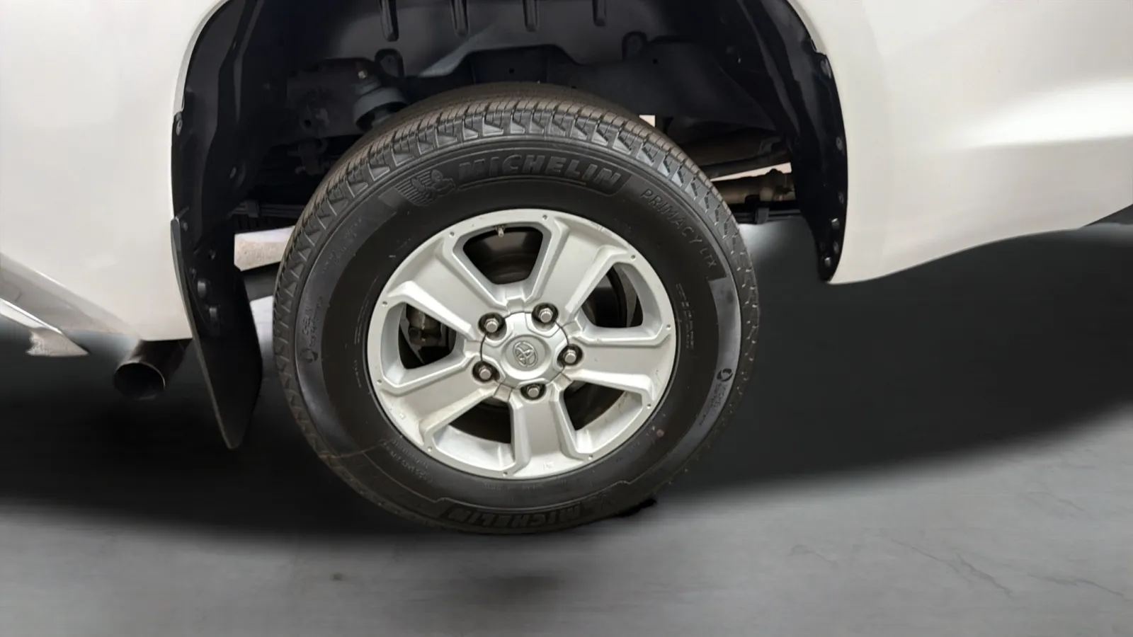 Toyota Tundra photo 26
