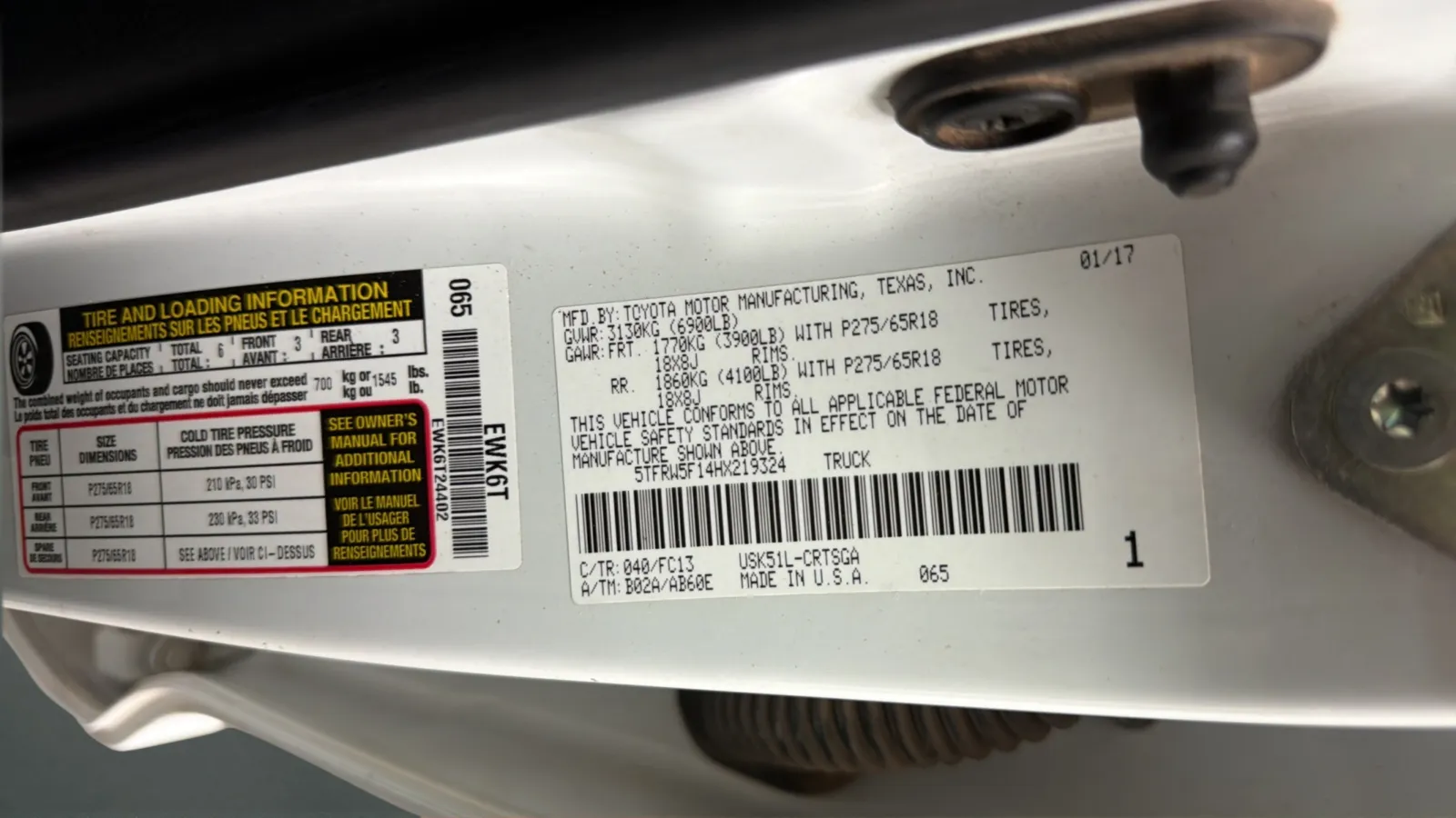 Toyota Tundra photo 24