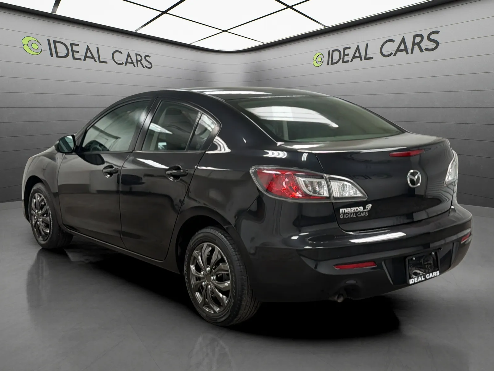 Mazda Mazda3 photo 7