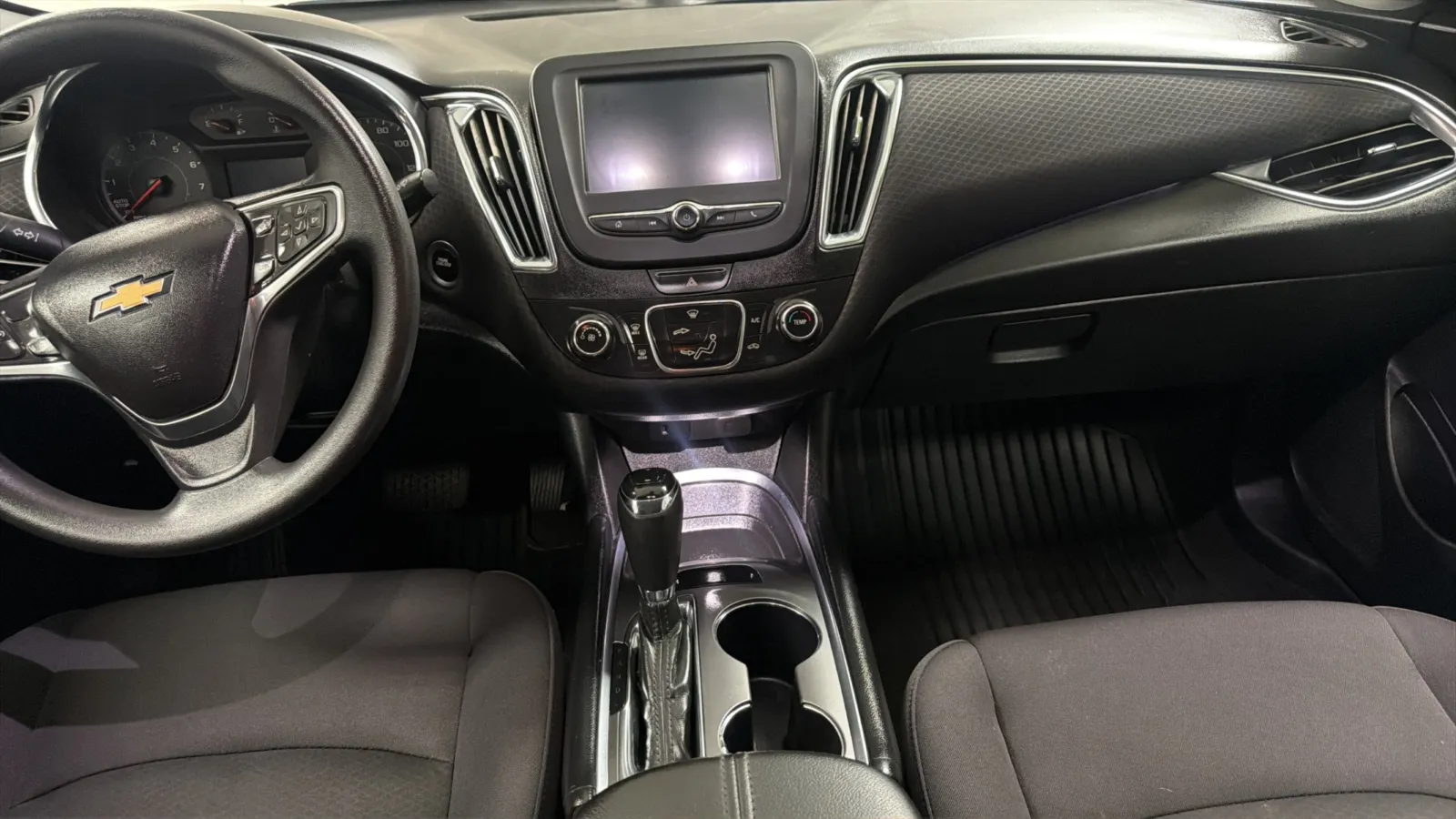 Chevrolet Malibu photo 16
