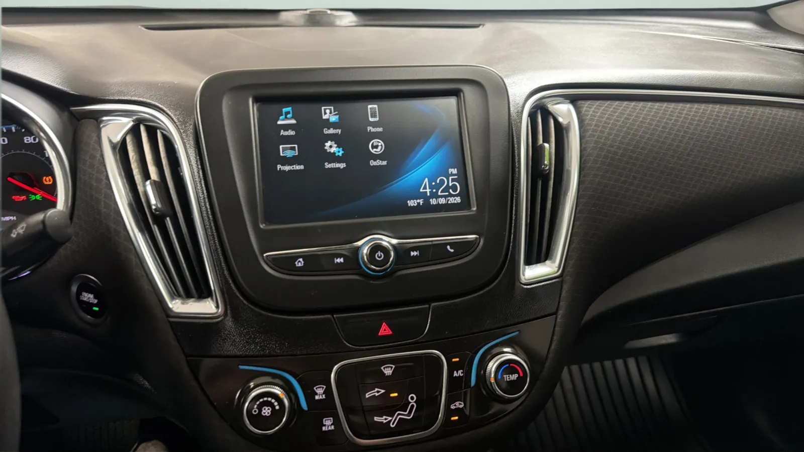 Chevrolet Malibu photo 13