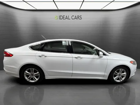 More photos of 2018 Ford Fusion SE at Ideal Cars - East Mesa (Hill), AZ