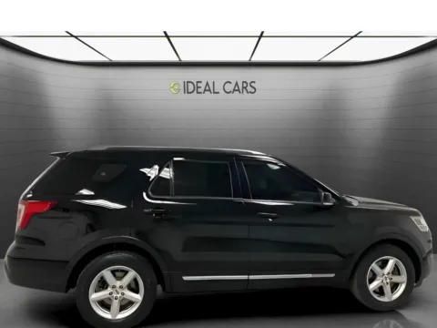 More photos of 2018 Ford Explorer XLT at Ideal Cars - Apache Junction, AZ