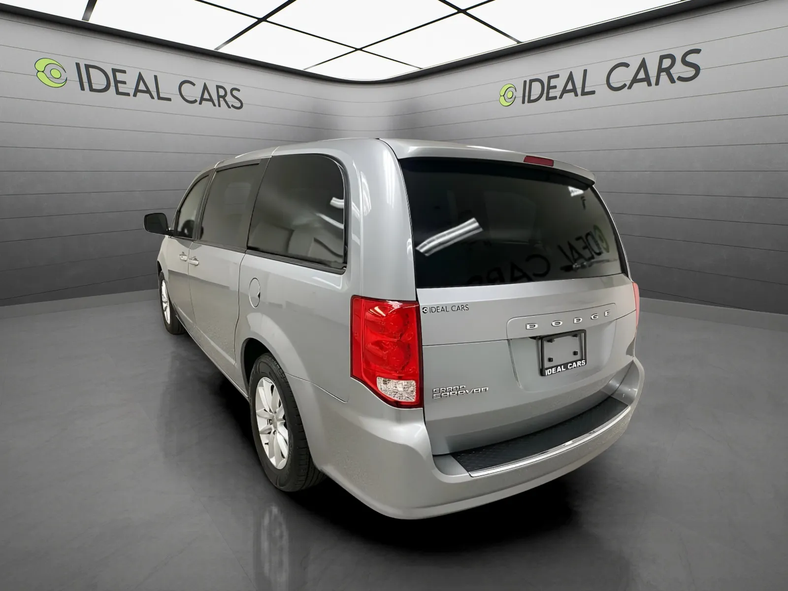 2020 Dodge Grand Caravan SE Plus - Photo 7