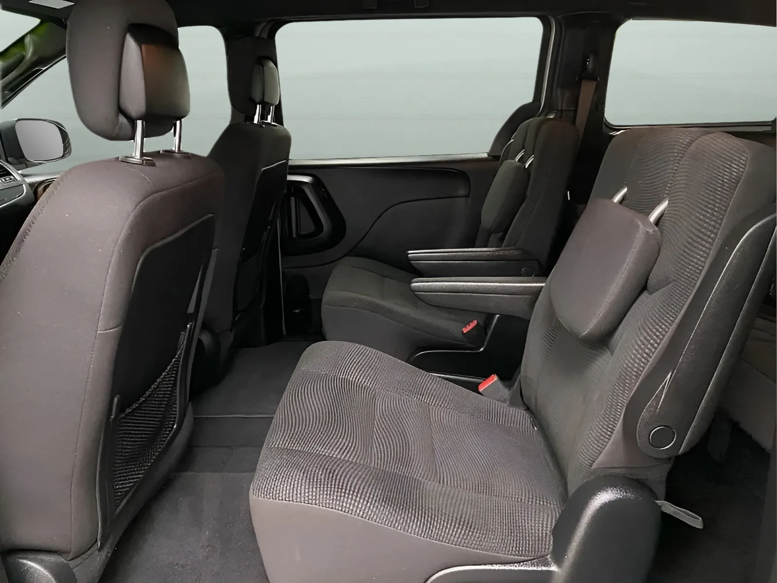 2020 Dodge Grand Caravan SE Plus - Photo 11