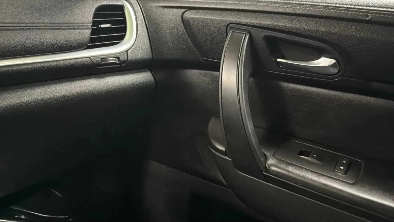 2016 Chevrolet Traverse 1LT - Photo 17