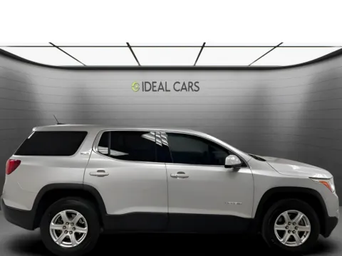 More photos of 2017 GMC Acadia SLE at Ideal Cars - Apache Junction, AZ