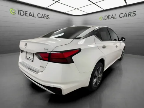 More photos of 2021 Nissan Altima 2.5 SV at Ideal Cars - Apache Junction, AZ