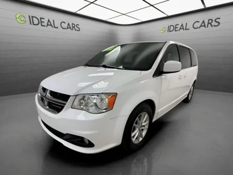 White 2019 Dodge Grand Caravan SXT for sale in Apache Junction, AZ