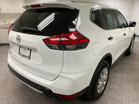 More photos of 2017 Nissan Rogue S at Ideal Cars - Apache Junction, AZ