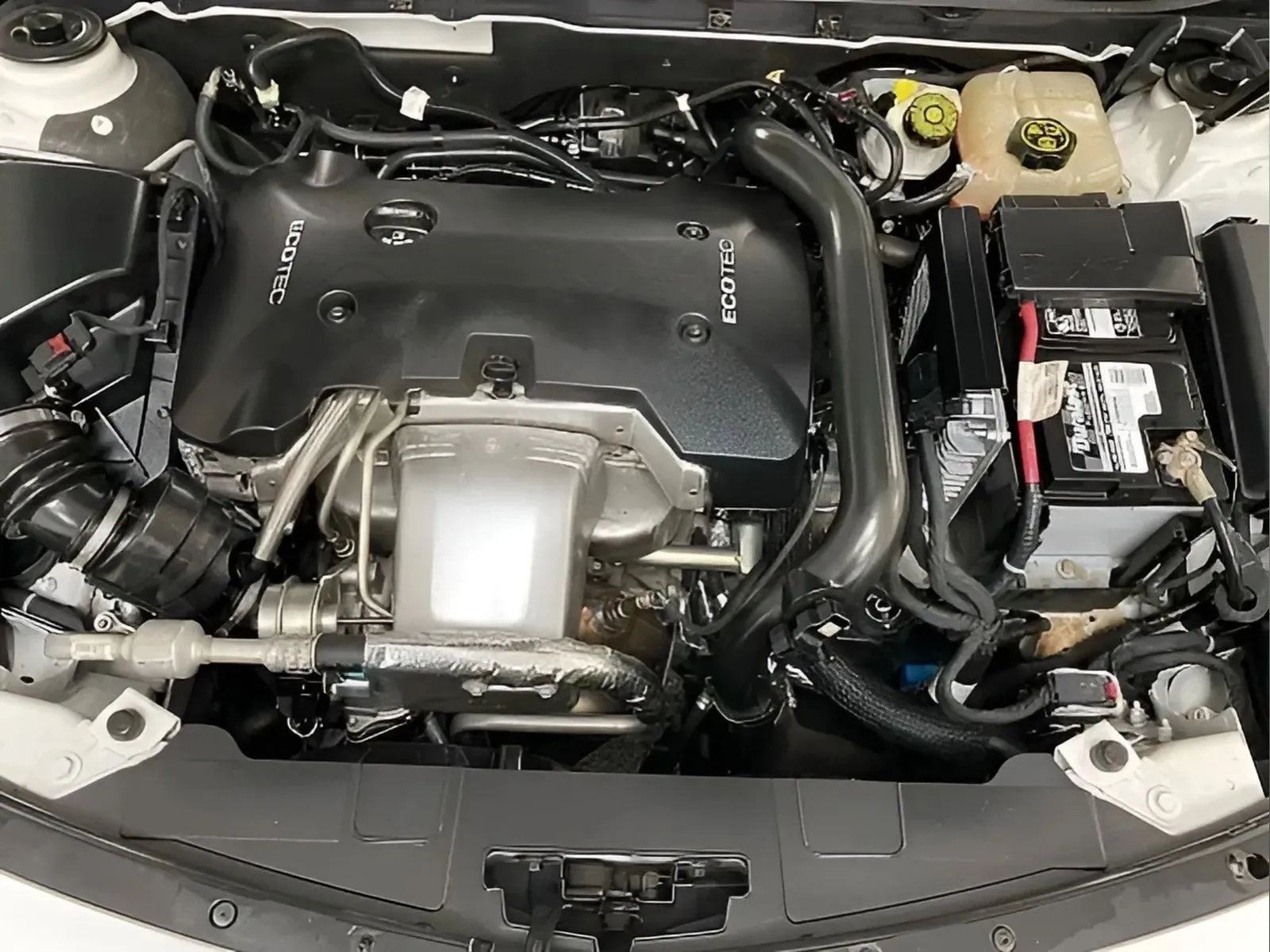 2016 Buick Regal Base - Photo 16