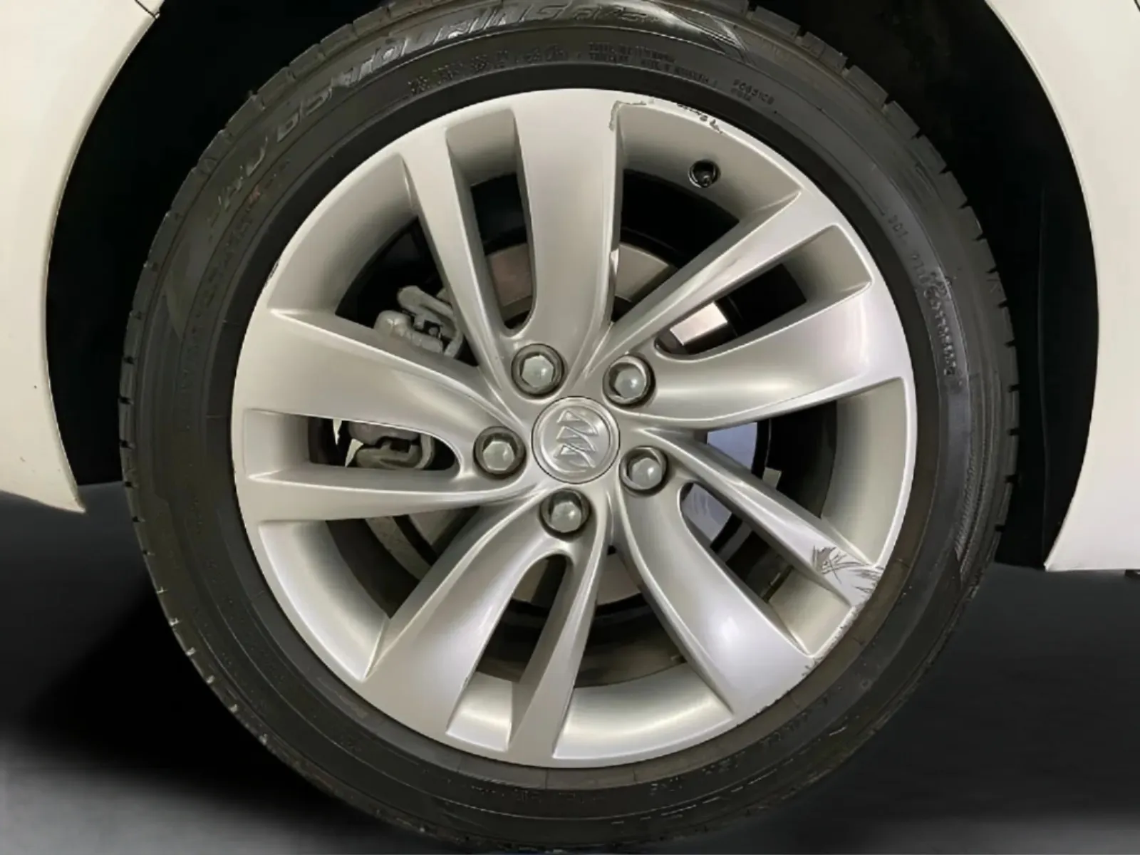 2016 Buick Regal Base - Photo 28