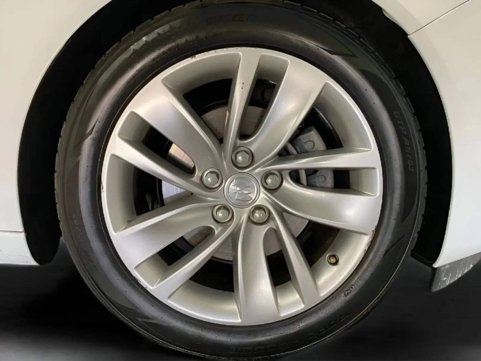 2016 Buick Regal Base - Photo 29