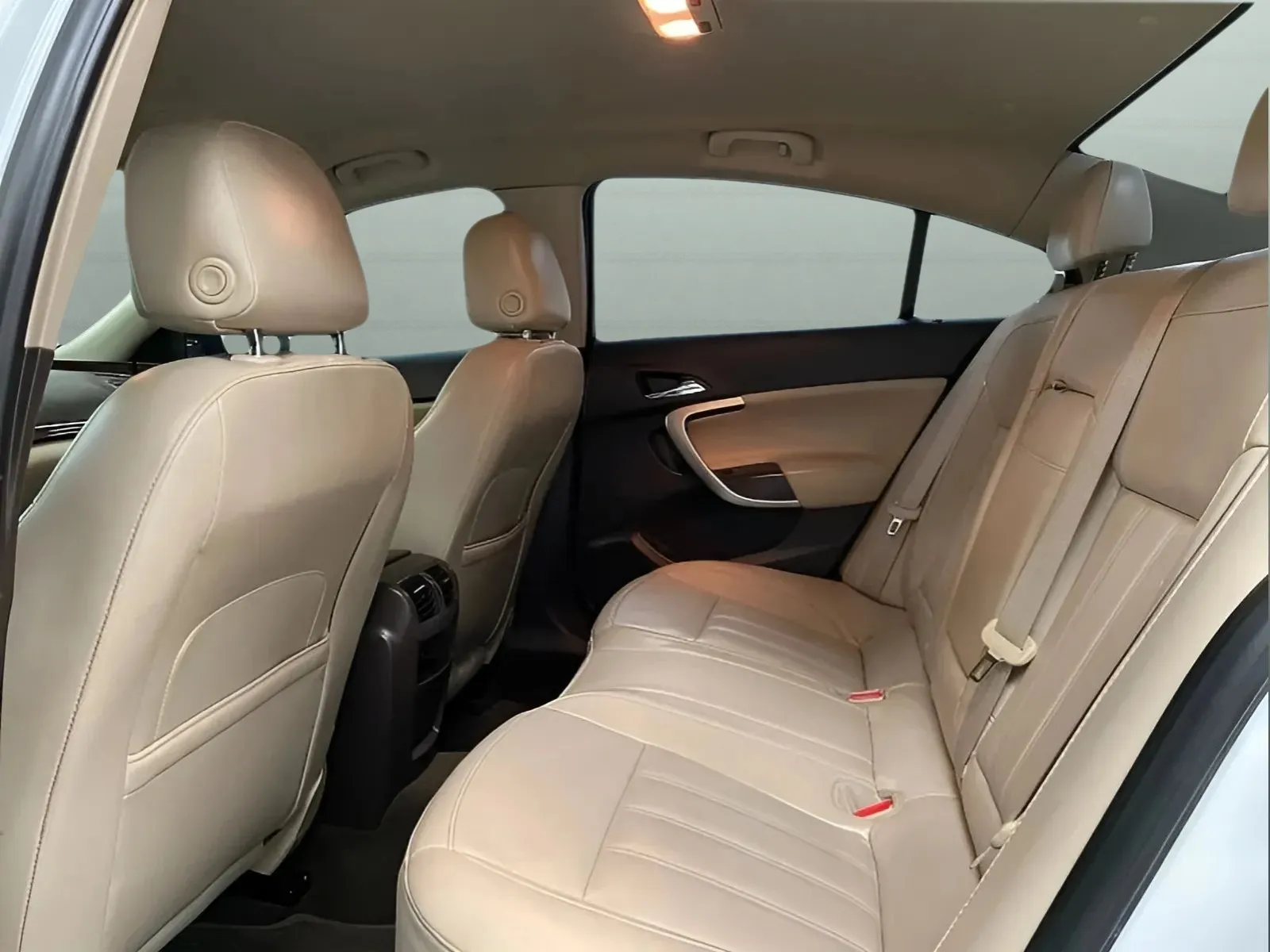 2016 Buick Regal Base - Photo 12