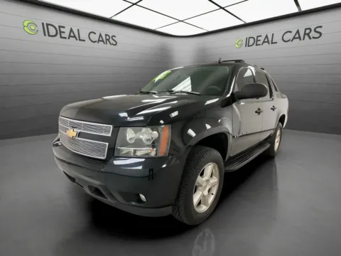 Black 2007 Chevrolet Avalanche LS for sale in Apache Junction, AZ