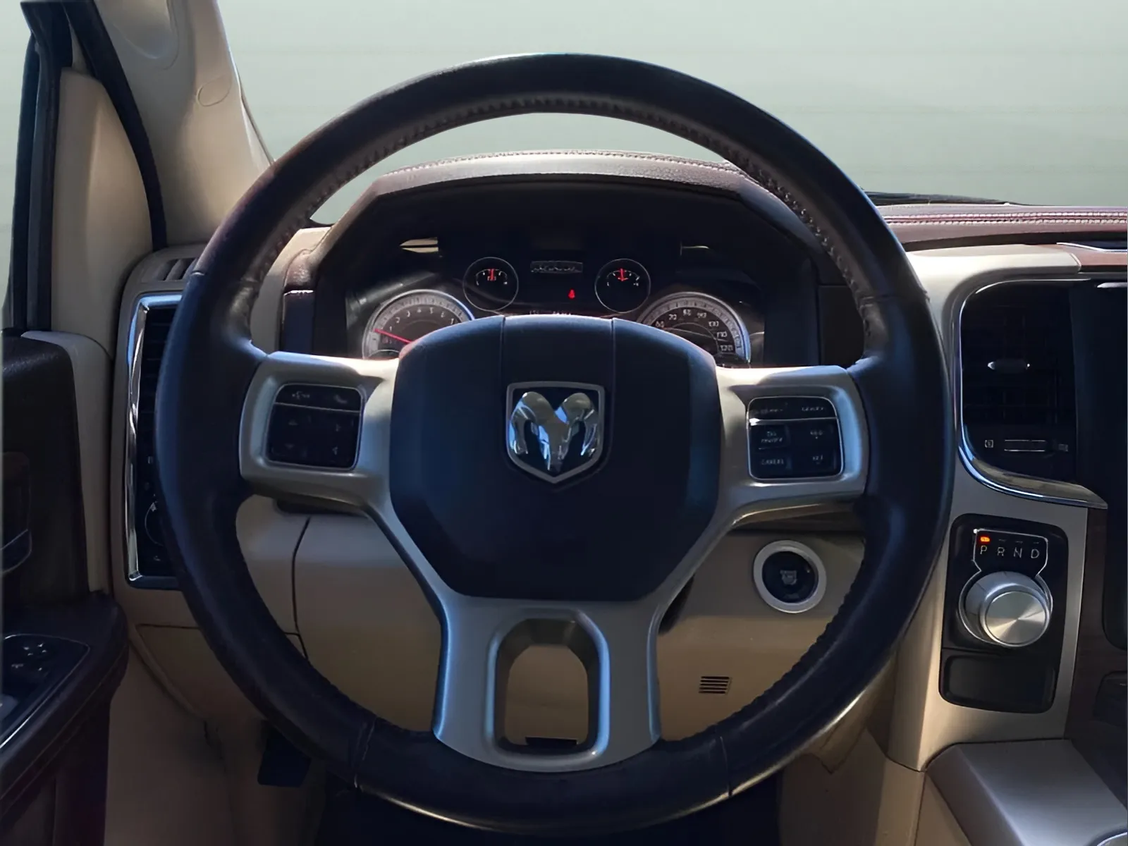 2016 RAM Ram 1500 Pickup Laramie - Photo 17