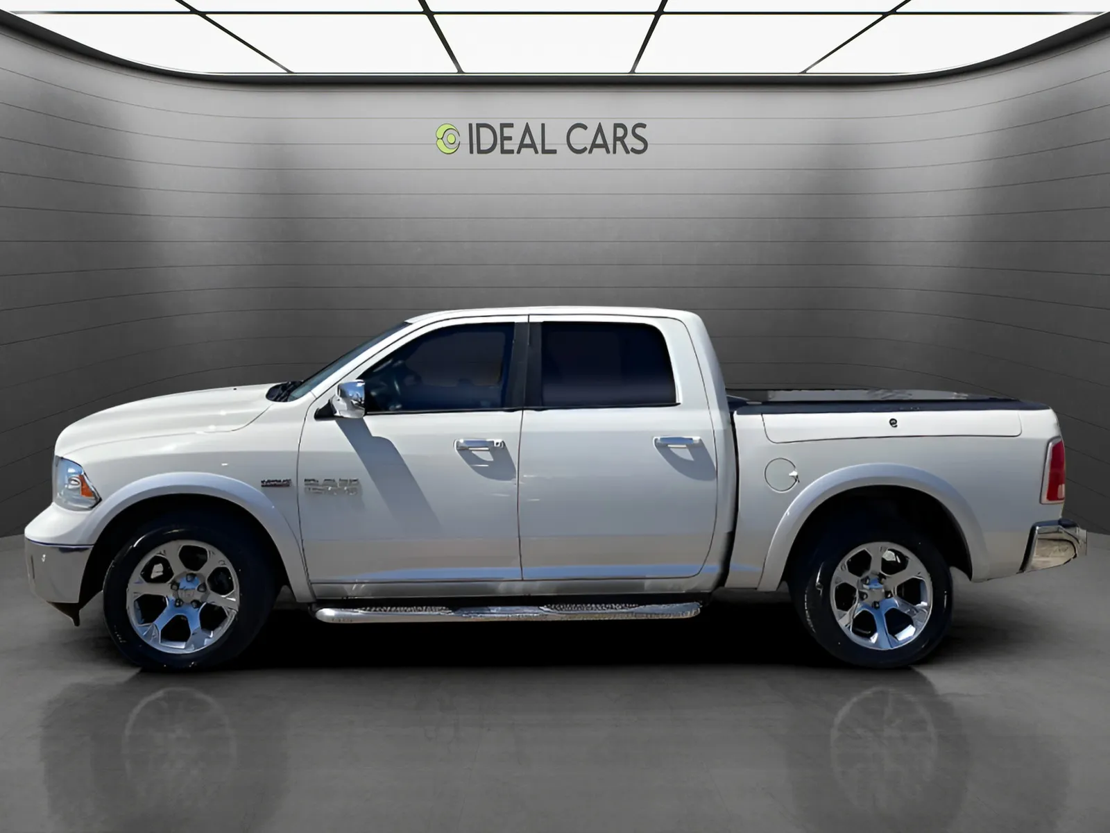 2016 RAM Ram 1500 Pickup Laramie - Photo 8