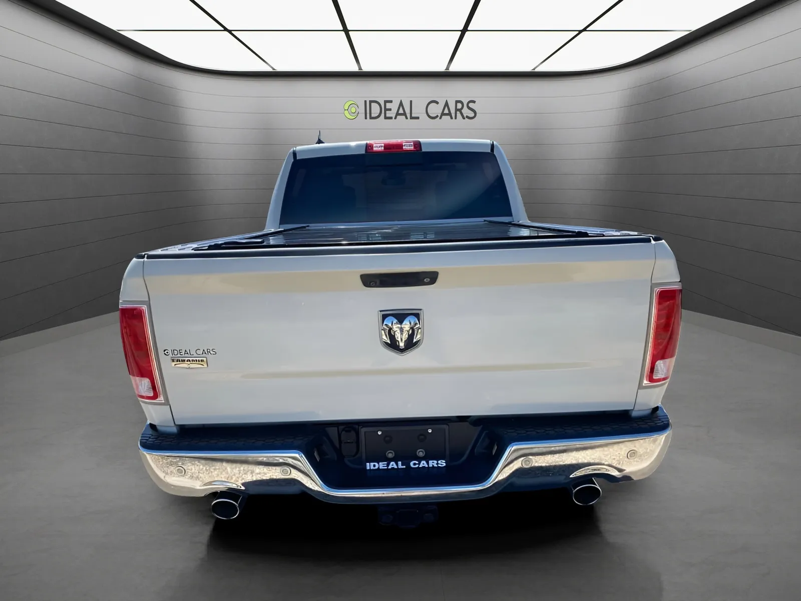 2016 RAM Ram 1500 Pickup Laramie - Photo 6