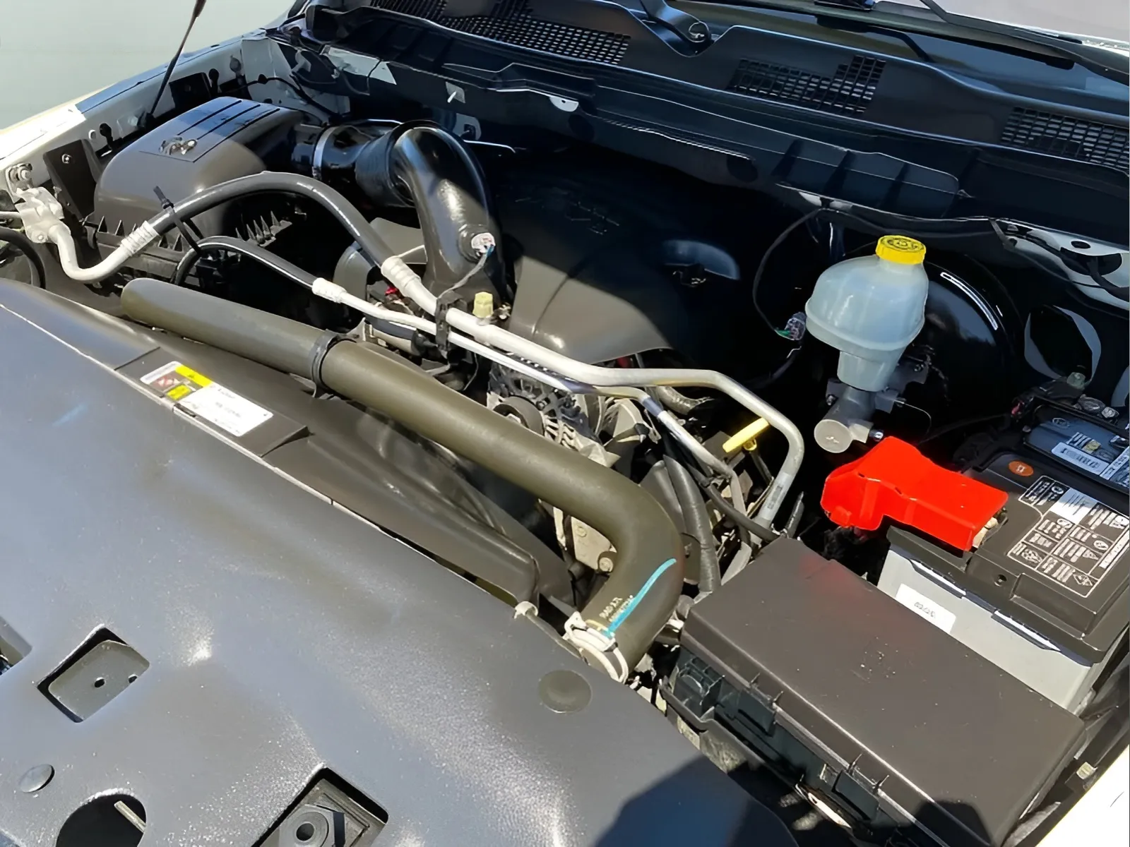 2016 RAM Ram 1500 Pickup Laramie - Photo 16