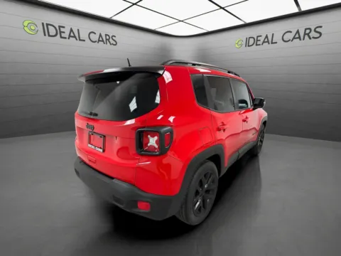 More photos of 2018 Jeep Renegade 4d SUV FWD Latitude Altitude at Ideal Cars - Apache Junction, AZ