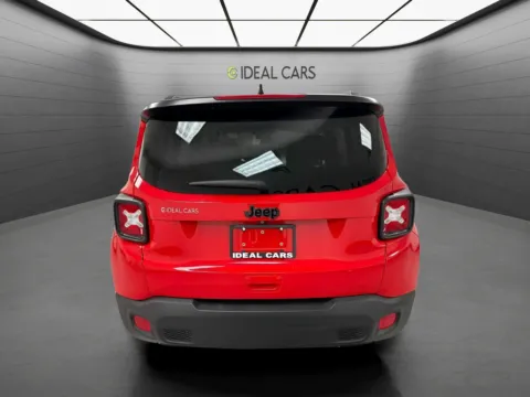 More photos of 2018 Jeep Renegade 4d SUV FWD Latitude Altitude at Ideal Cars - Apache Junction, AZ