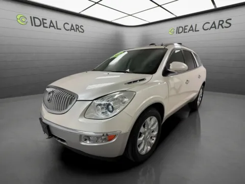White 2011 Buick Enclave 4d SUV FWD CXL2 for sale in Apache Junction, AZ