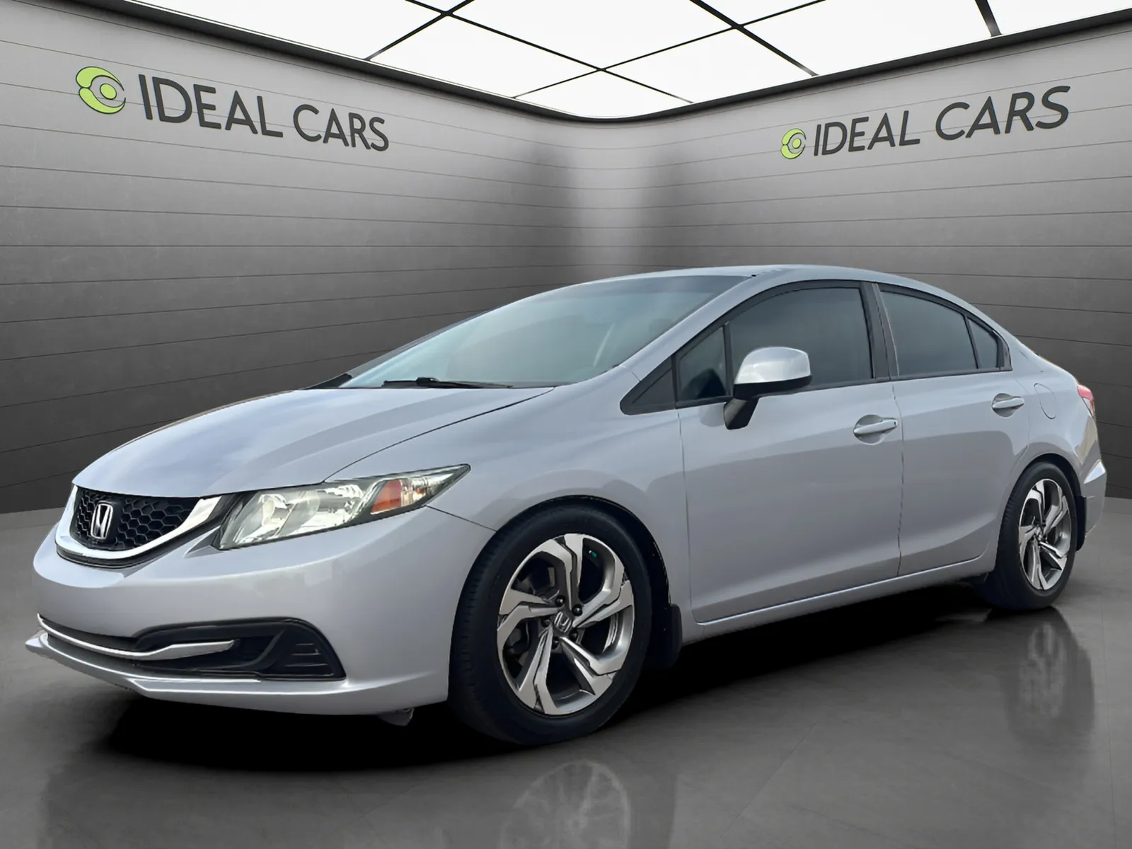 2013 Honda Civic LX Auto's photo