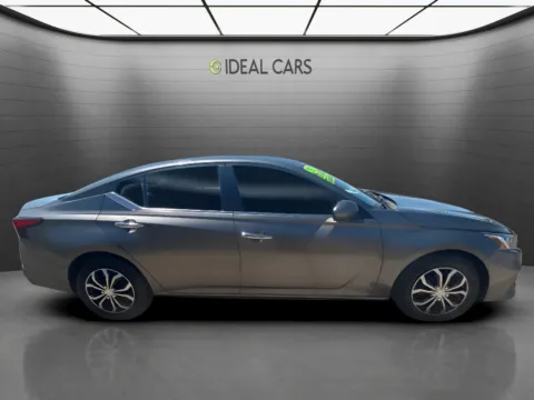 More photos of 2021 Nissan Altima 2.5 S at Ideal Cars - Apache Junction, AZ