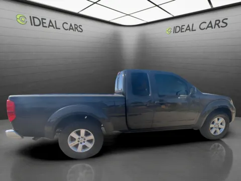 More photos of 2010 Nissan Frontier SE V6 at Ideal Cars - Apache Junction, AZ