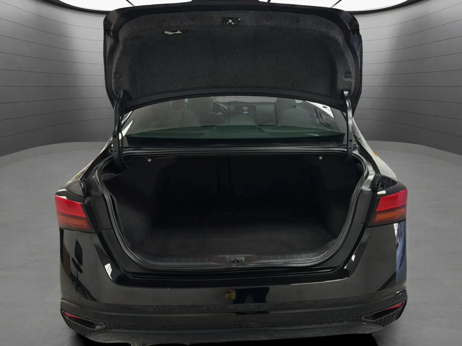 Nissan Altima photo 21