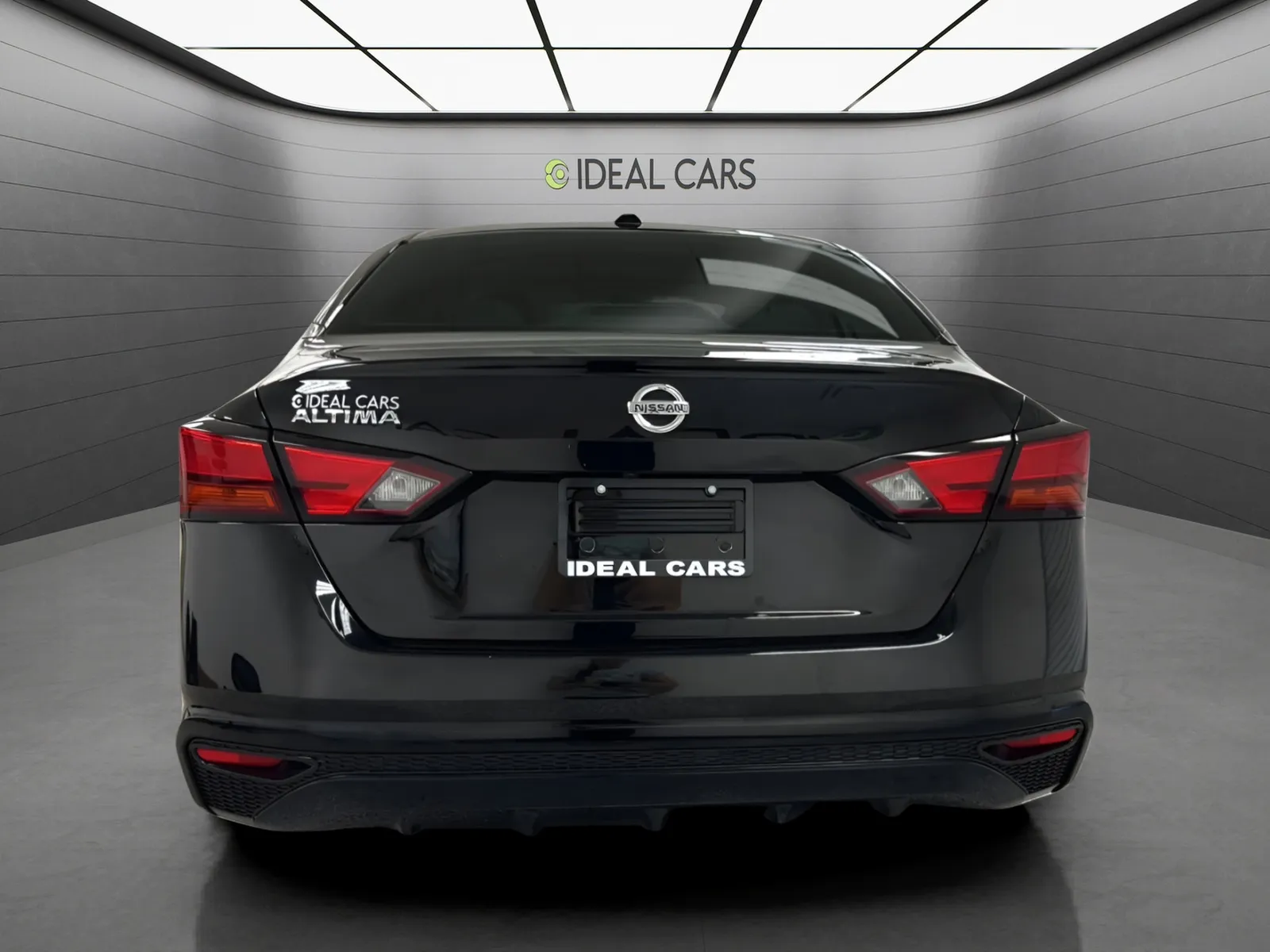 Nissan Altima photo 6