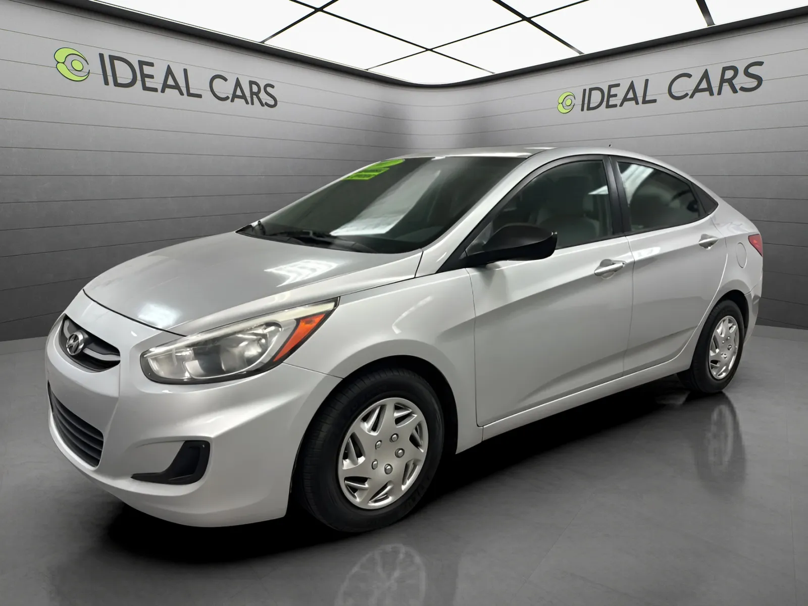 2017 Hyundai Accent SE 4-Door 6-Speed Automatic's photo