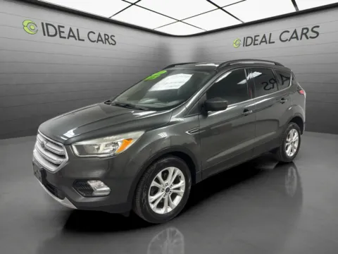 Gray 2018 Ford Escape SE for sale in Apache Junction, AZ