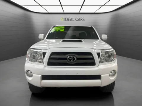 Photos of 2009 Toyota Tacoma PreRunner V6 for sale in Apache Junction, AZ at Ideal Cars - Apache Junction