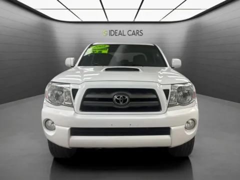 Photos of 2009 Toyota Tacoma PreRunner V6 for sale in Apache Junction, AZ at Ideal Cars - Apache Junction