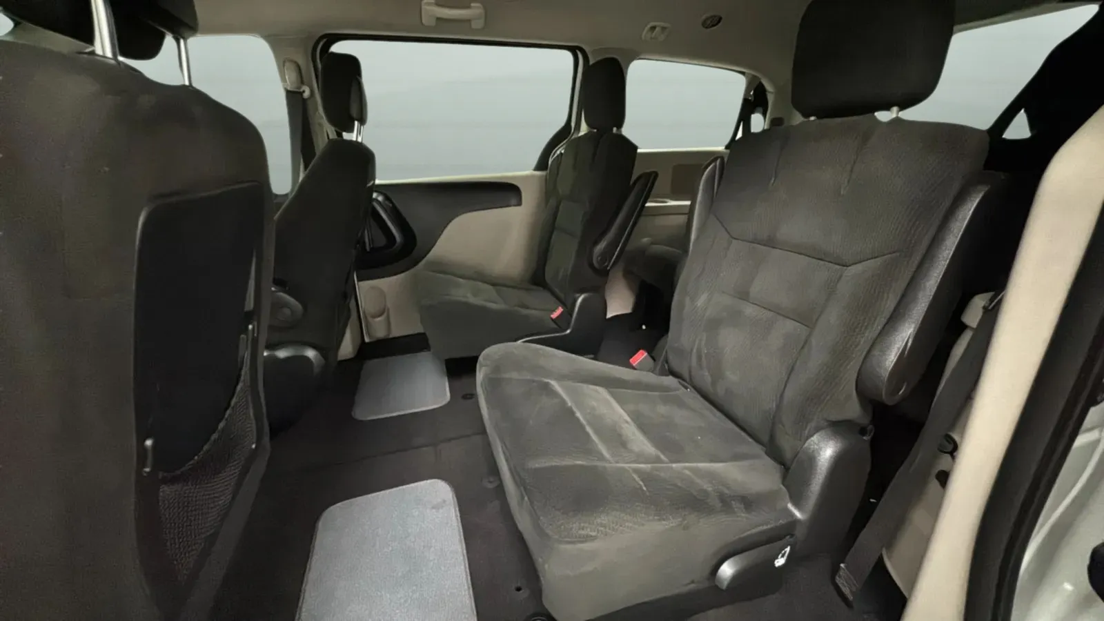 Dodge Grand Caravan photo 20