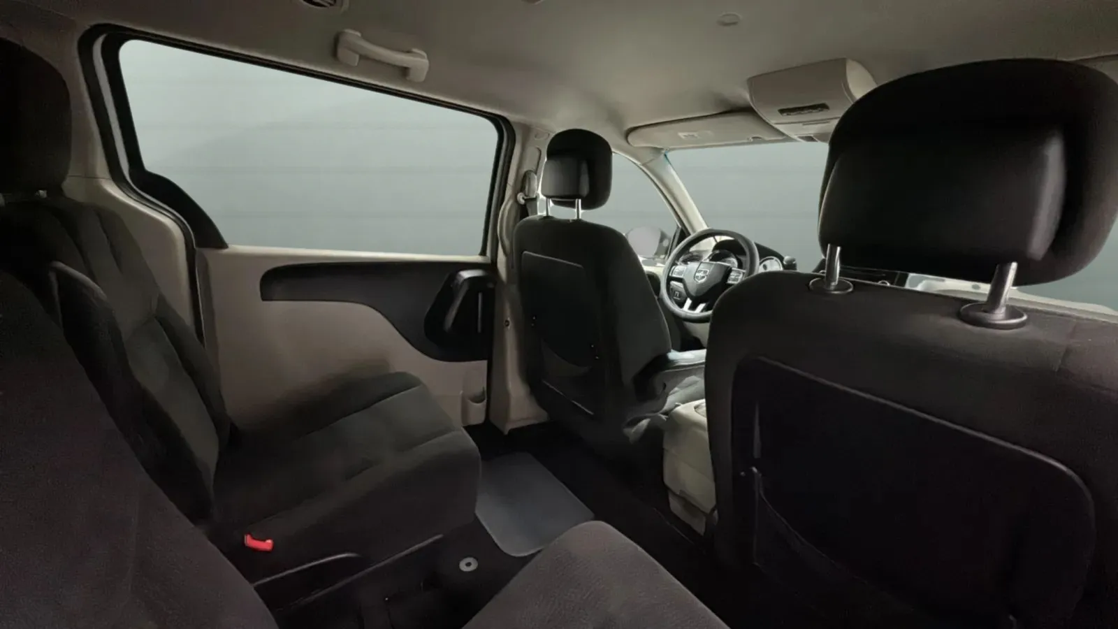 Dodge Grand Caravan photo 23
