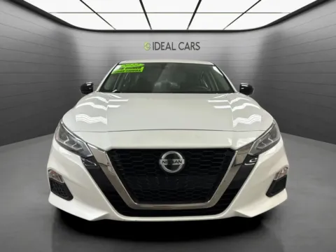 Photos of 2022 Nissan Altima 2.5 SR for sale in Apache Junction, AZ at Ideal Cars - Apache Junction