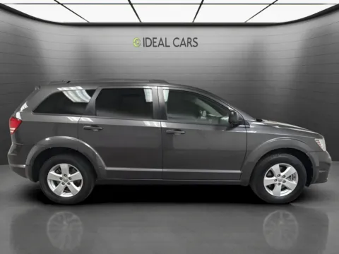 More photos of 2016 Dodge Journey SE at Ideal Cars - Apache Junction, AZ
