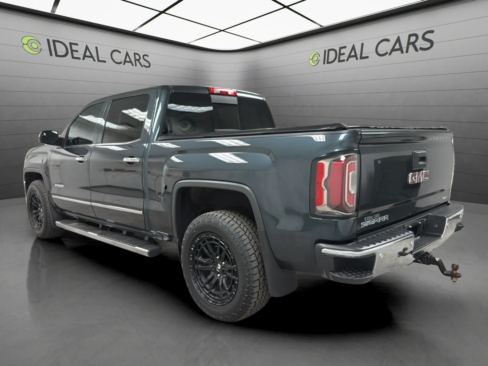 GMC Sierra photo 7