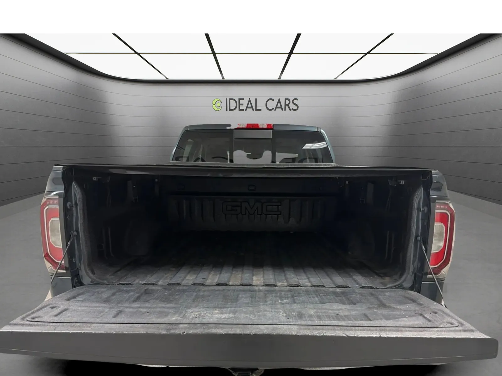 GMC Sierra photo 19