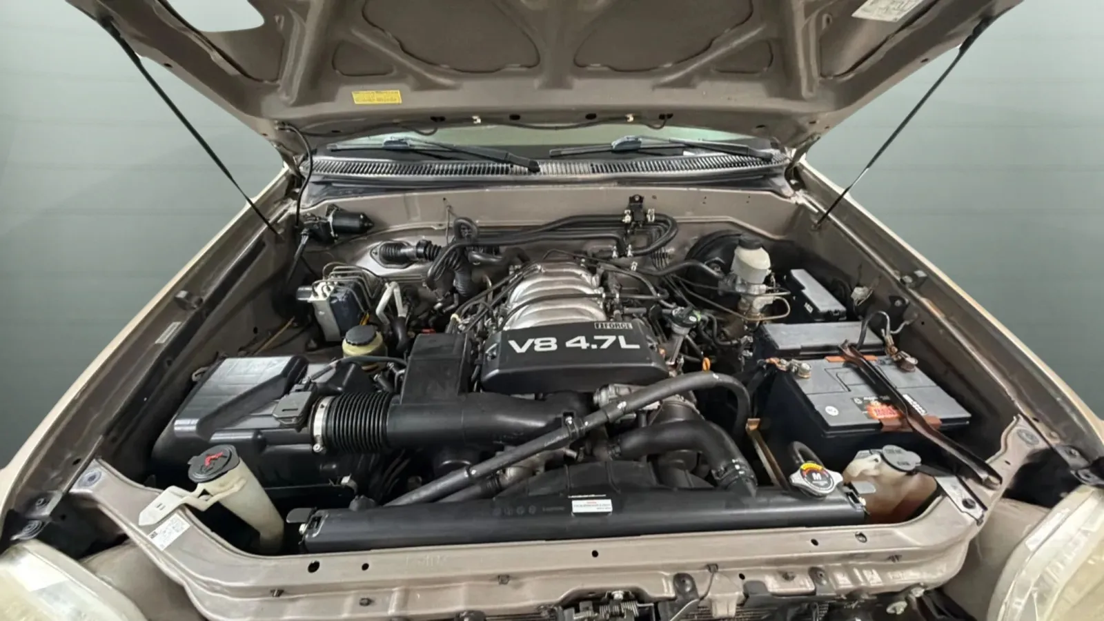 Toyota Sequoia photo 21