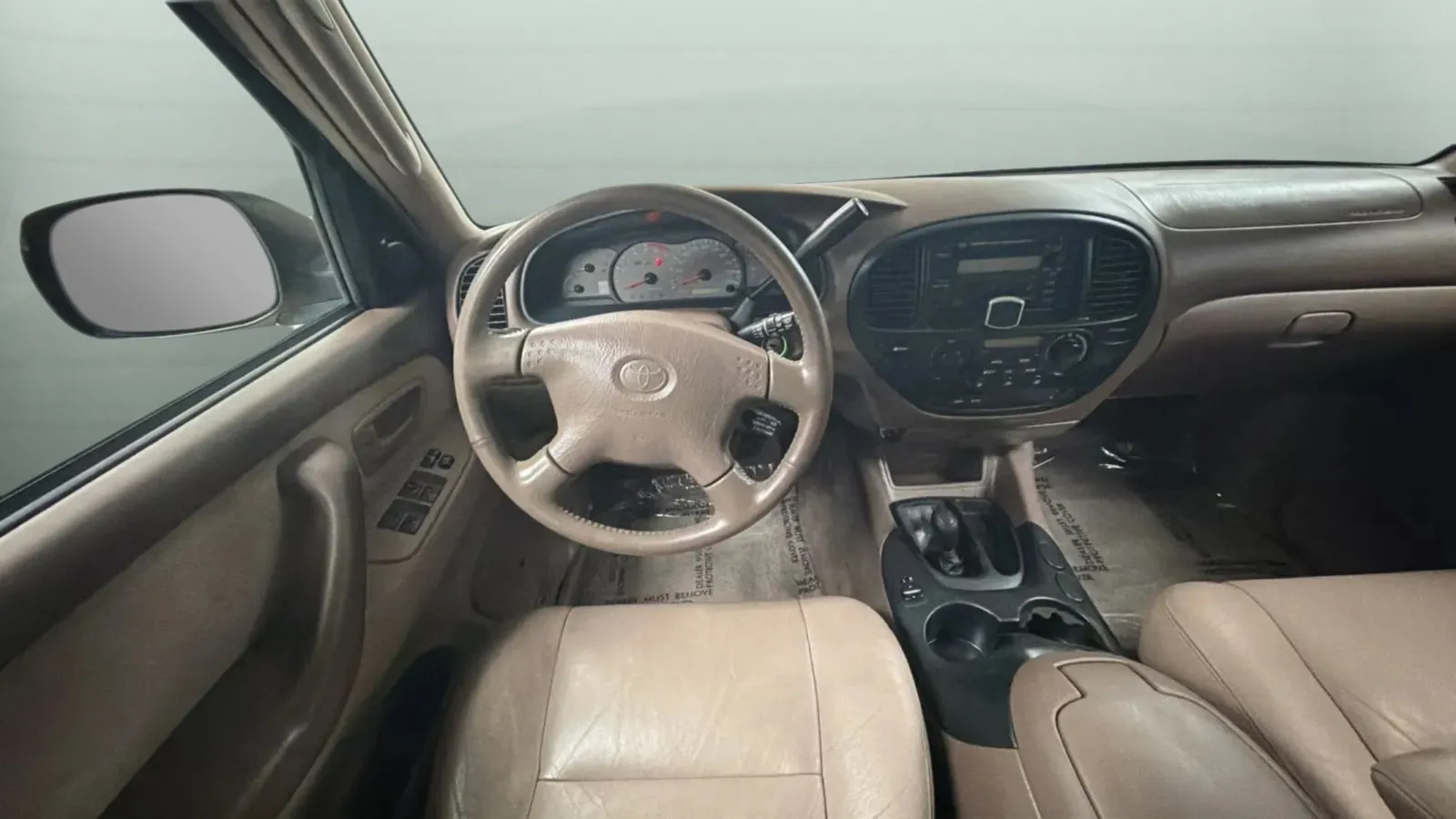 Toyota Sequoia photo 10