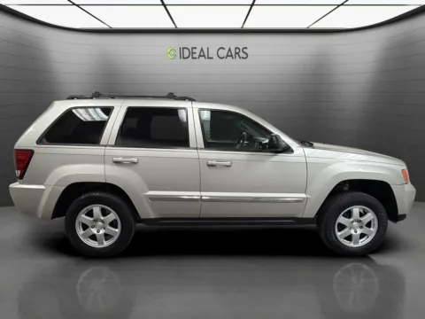 More photos of 2010 Jeep Grand Cherokee Laredo at Ideal Cars - Apache Junction, AZ