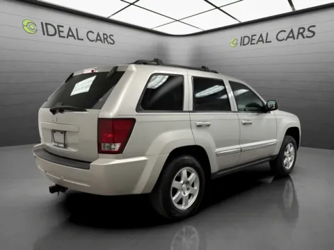 More photos of 2010 Jeep Grand Cherokee Laredo at Ideal Cars - Apache Junction, AZ