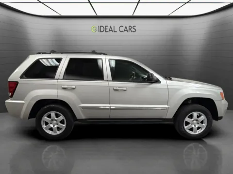More photos of 2010 Jeep Grand Cherokee Laredo at Ideal Cars - Apache Junction, AZ