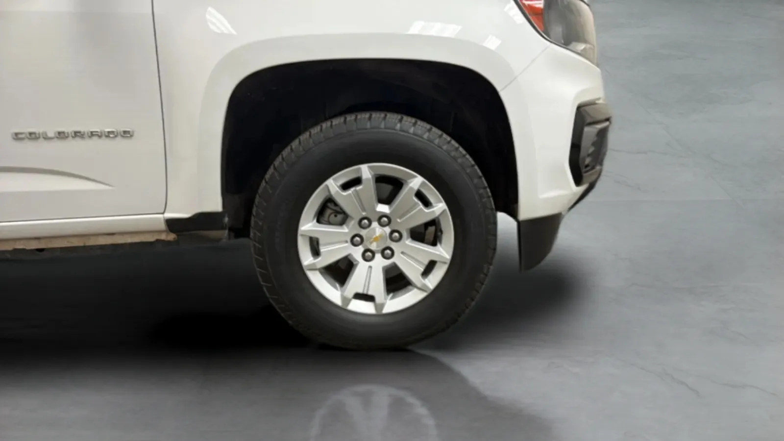 Chevrolet Colorado photo 23