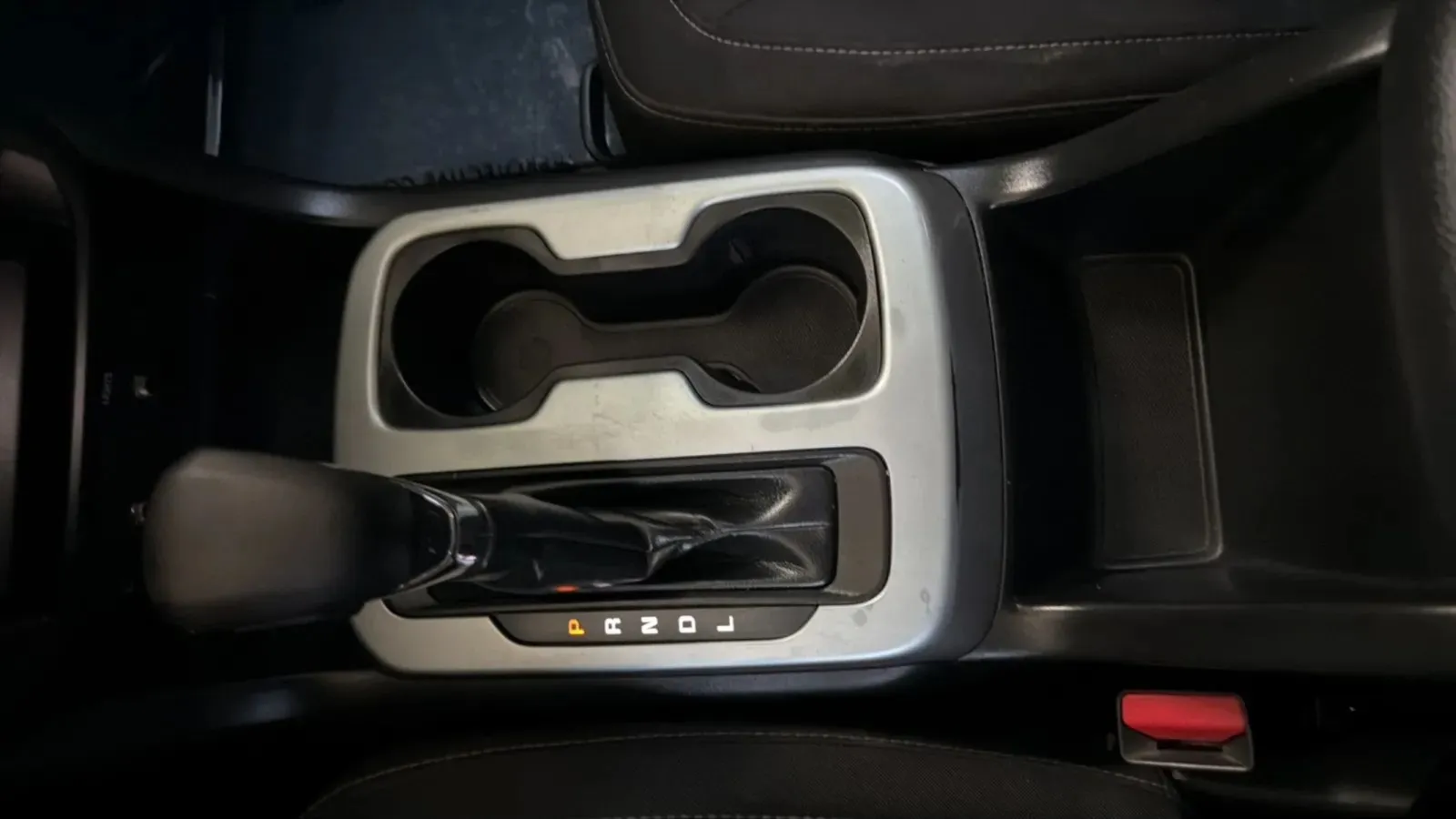 Chevrolet Colorado photo 12